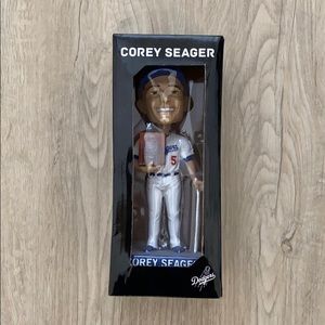 Los Angeles Dodgers Corey Seaver Bobblehead NEW